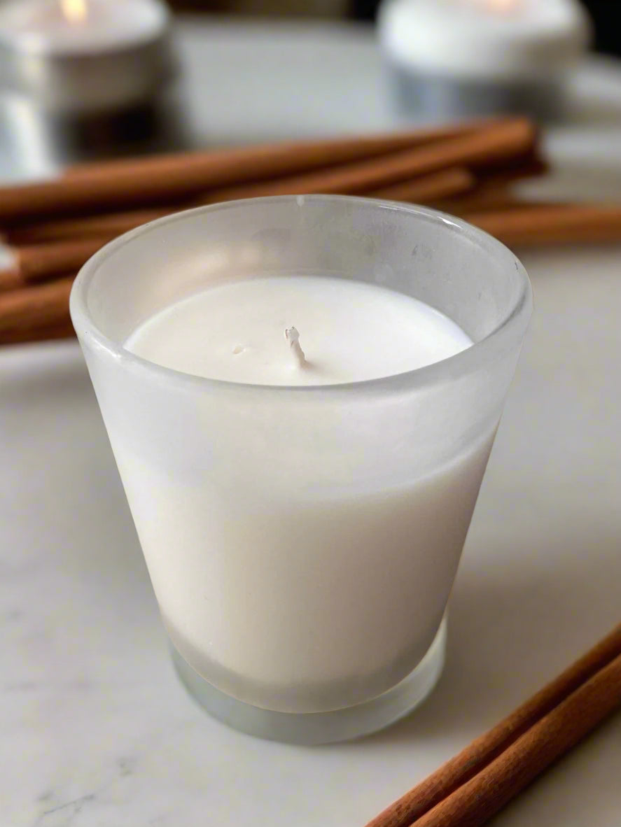 8 oz cinnamon scented soy candle in glass jar – handmade by The House of Aura